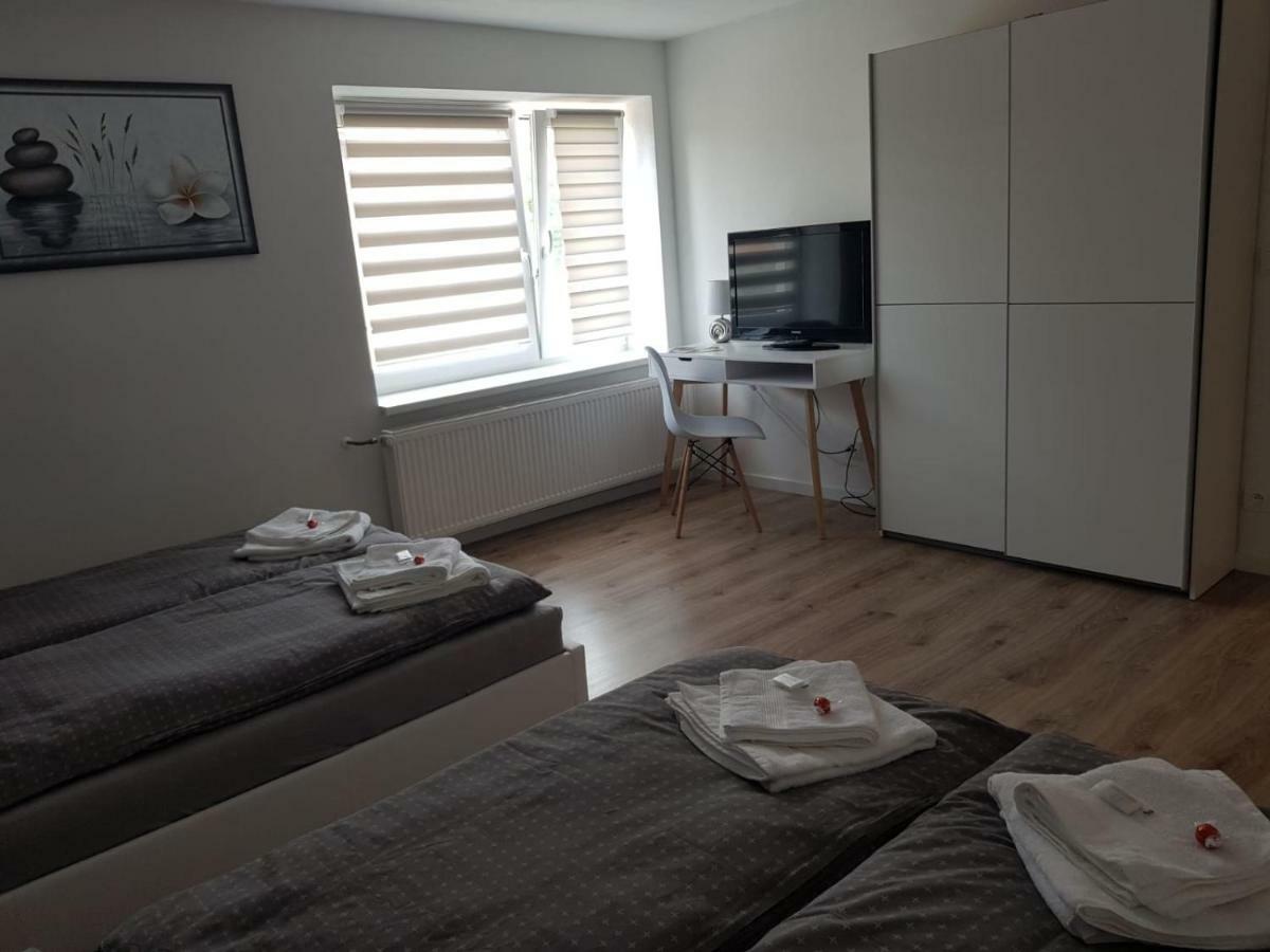 Aresko-Apartments Vidnava Εξωτερικό φωτογραφία
